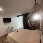 Alojamento de Acomodação e Pequeno-almoço Amantea Monument 4*