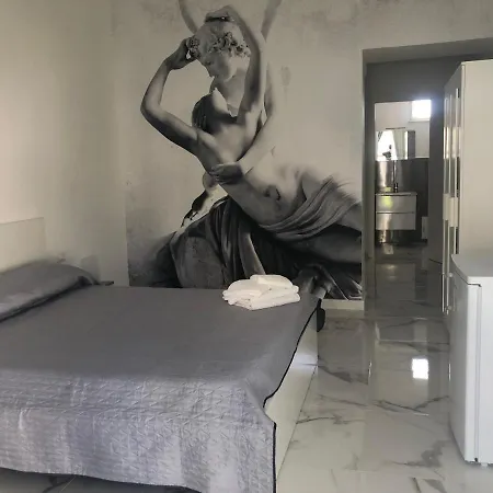 B&B Amantea Monument 테라시니